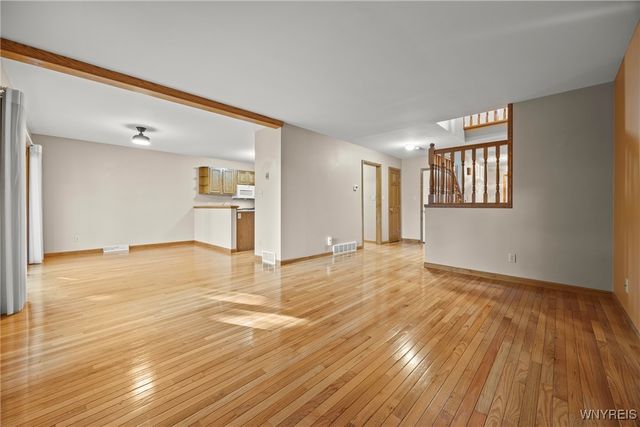 5225 Bridle Path Lane, Lewiston, NY 14092