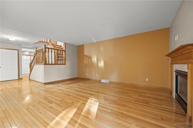 5225 Bridle Path Lane, Lewiston, NY 14092