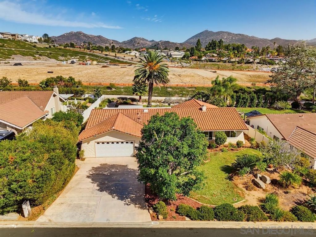 17253 Saint Andrews Drive, Poway, CA 92064 — photo 4