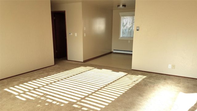 1507 Wright Avenue, Sumner, WA 98390