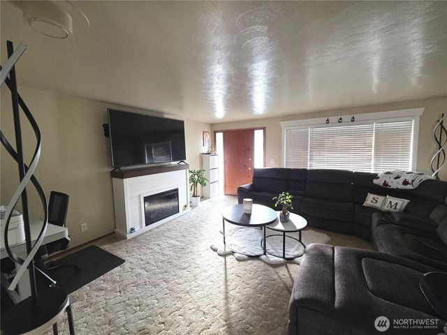 1507 Wright Avenue, Sumner, WA 98390