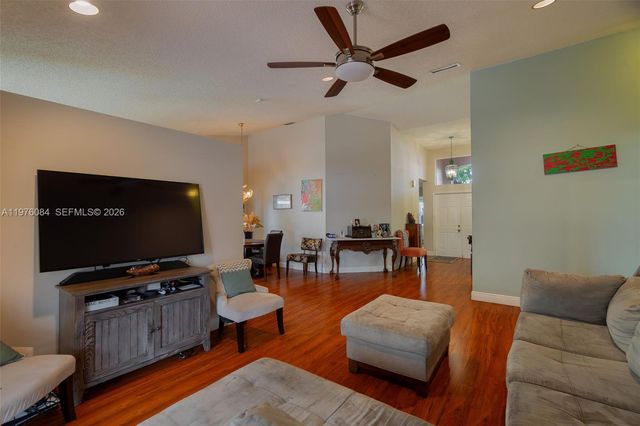 6618 Skipper Terrace, Margate, FL 33063