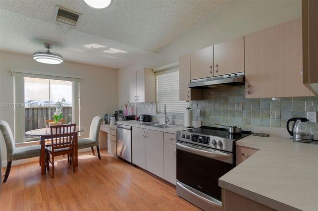 6618 Skipper Terrace, Margate, FL 33063