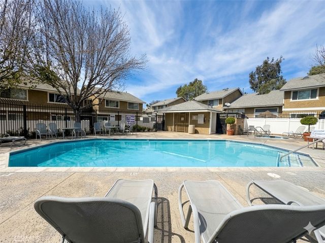 2321 S Magnolia Avenue 6D, Ontario, CA 91762