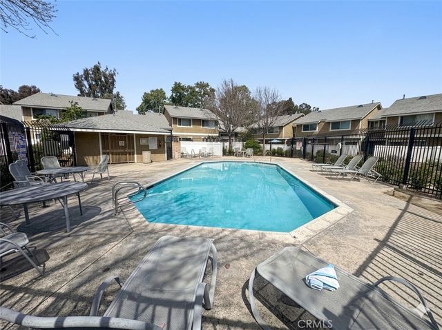 2321 S Magnolia Avenue 6D, Ontario, CA 91762
