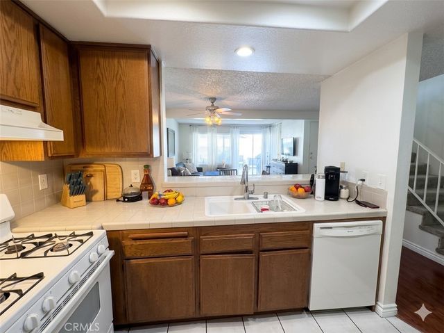 2321 S Magnolia Avenue 6D, Ontario, CA 91762