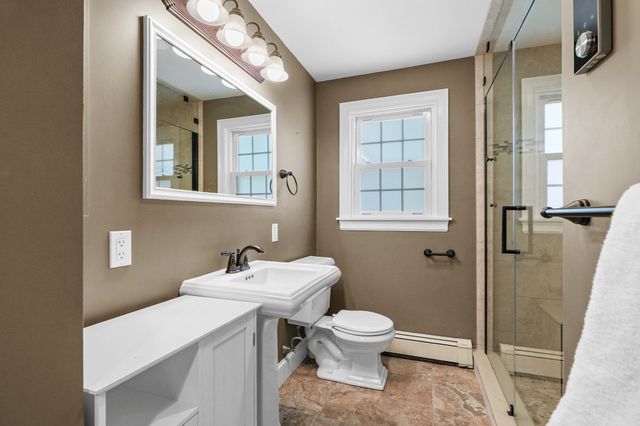 8 Niles Road, Randolph, MA 02368