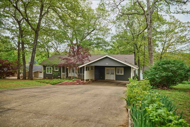 12 Winnebago Ter, Cherokee Village, AR 72529