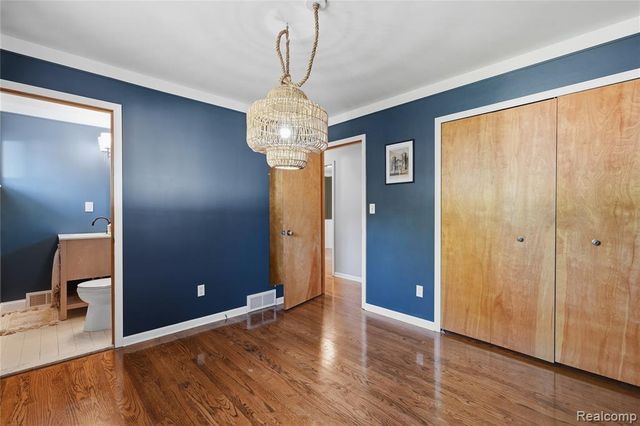 14833 Fairfield Street, Livonia, MI 48154