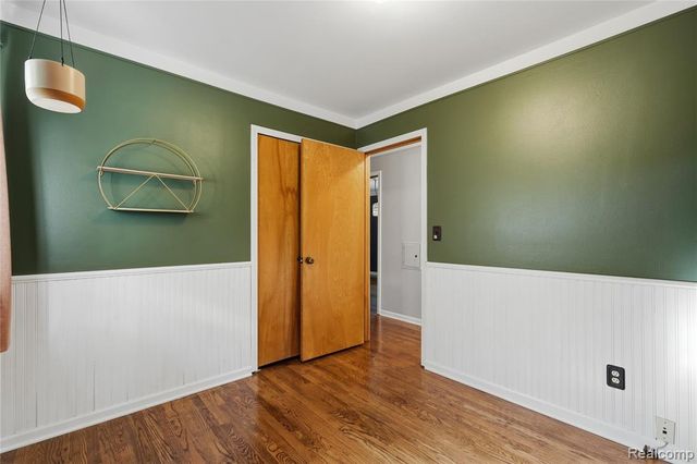 14833 Fairfield Street, Livonia, MI 48154