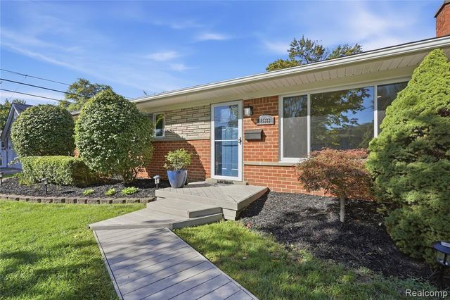 14833 Fairfield Street, Livonia, MI 48154