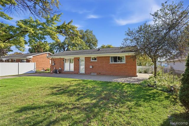 14833 Fairfield Street, Livonia, MI 48154