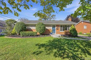 14833 Fairfield Street, Livonia, MI 48154