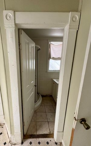 2921 33rd Avenue S, Minneapolis, MN 55406