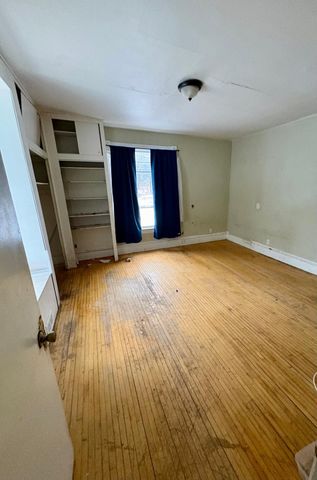 2921 33rd Avenue S, Minneapolis, MN 55406