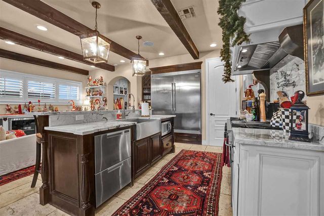 1039 NW Thornbury Dr, Lawton, OK 73505