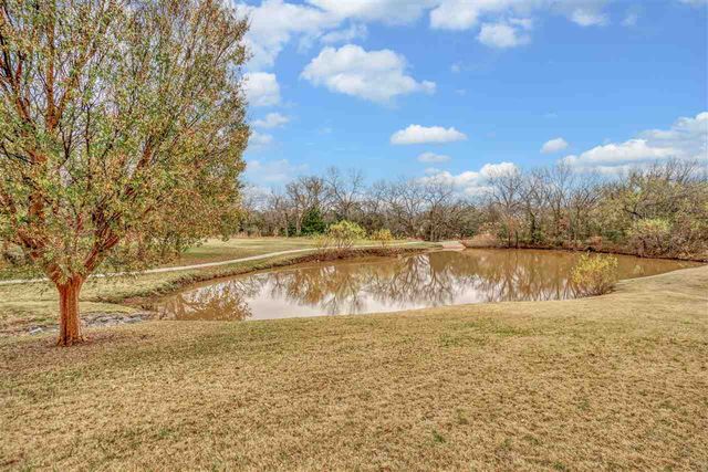 1039 NW Thornbury Dr, Lawton, OK 73505