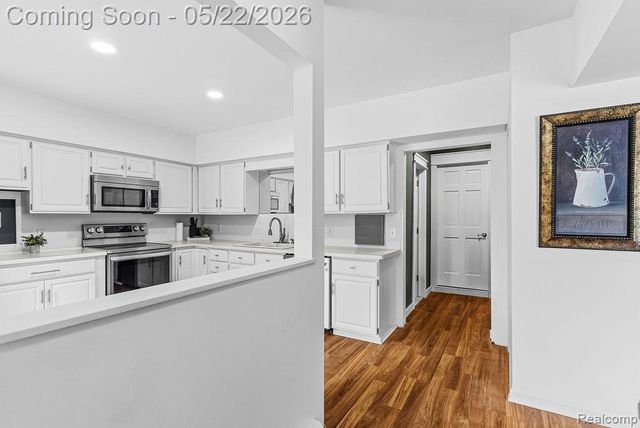 11111 Hibner Road, Hartland Township, MI 48353