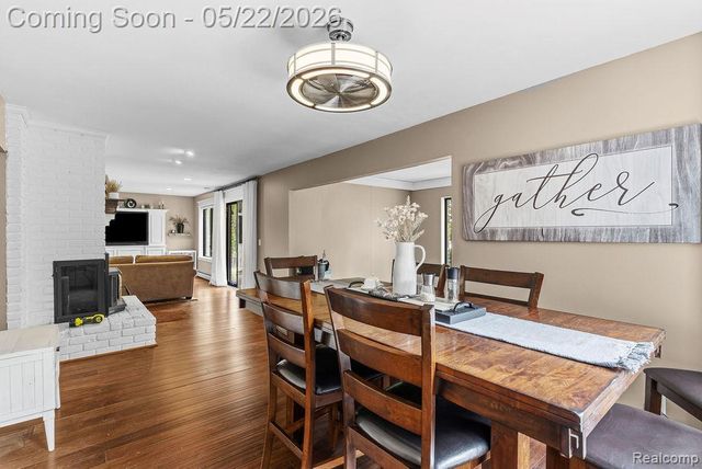 11111 Hibner Road, Hartland Township, MI 48353