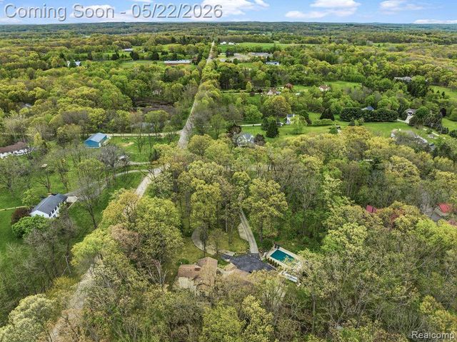 11111 Hibner Road, Hartland Township, MI 48353