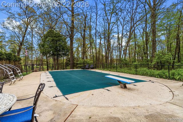 11111 Hibner Road, Hartland Township, MI 48353