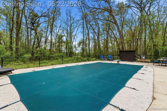 11111 Hibner Road, Hartland Township, MI 48353
