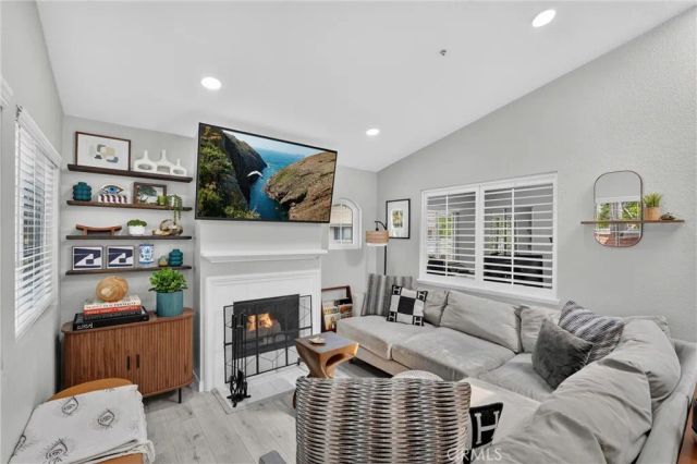 11225 Terra Vista Parkway West F, Rancho Cucamonga, CA 91730