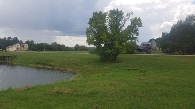 7 Wilderness Trail, Huntsville, TX 77340