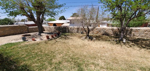 404 San Saba Road, El Paso, TX 79912