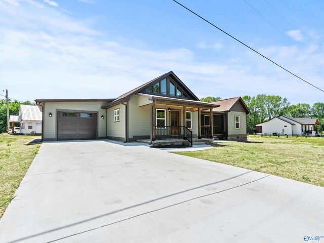1008 Junkins Road, Guntersville, AL 35976