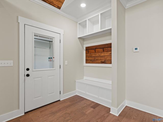 1008 Junkins Road, Guntersville, AL 35976