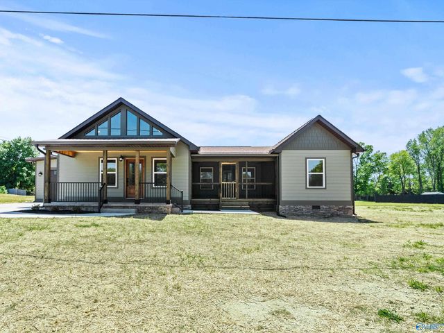 1008 Junkins Road, Guntersville, AL 35976