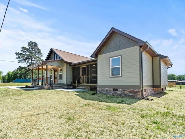 1008 Junkins Road, Guntersville, AL 35976