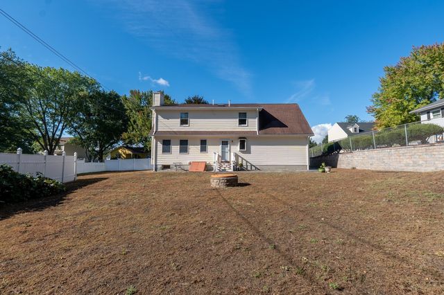 24 Josephine Avenue, Methuen, MA 01844