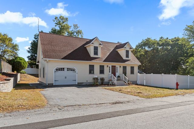 24 Josephine Avenue, Methuen, MA 01844