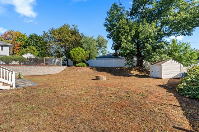 24 Josephine Avenue, Methuen, MA 01844