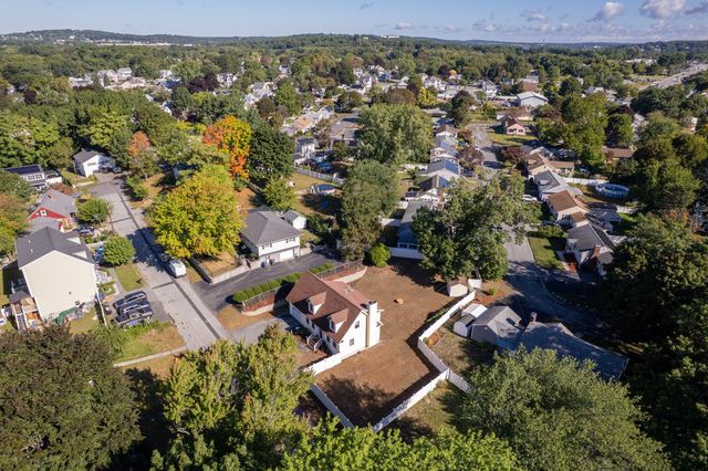 24 Josephine Avenue, Methuen, MA 01844