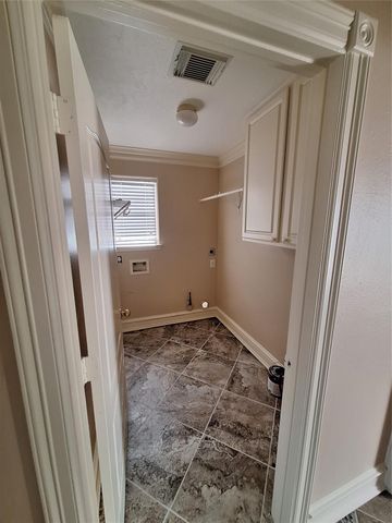 12827 Lindsey Lane, Stafford, TX 77477