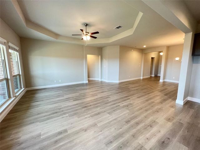 3611 Walnut Ridge Drive, Grand Prairie, TX 75050