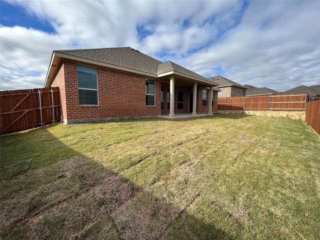 3611 Walnut Ridge Drive, Grand Prairie, TX 75050