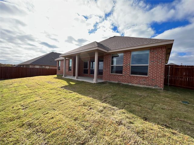 3611 Walnut Ridge Drive, Grand Prairie, TX 75050