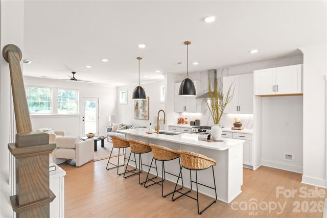 817 Garringer Place 19, Charlotte, NC 28208