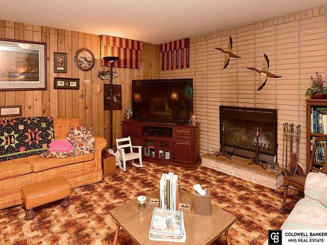 5014 S 77Th Avenue, Ralston, NE 68127