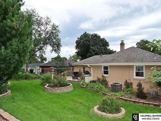 5014 S 77Th Avenue, Ralston, NE 68127