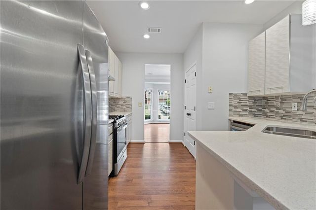 1010 Burycove Lane, Lawrenceville, GA 30043