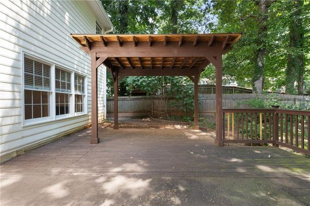 1010 Burycove Lane, Lawrenceville, GA 30043