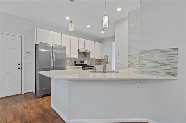 1010 Burycove Lane, Lawrenceville, GA 30043