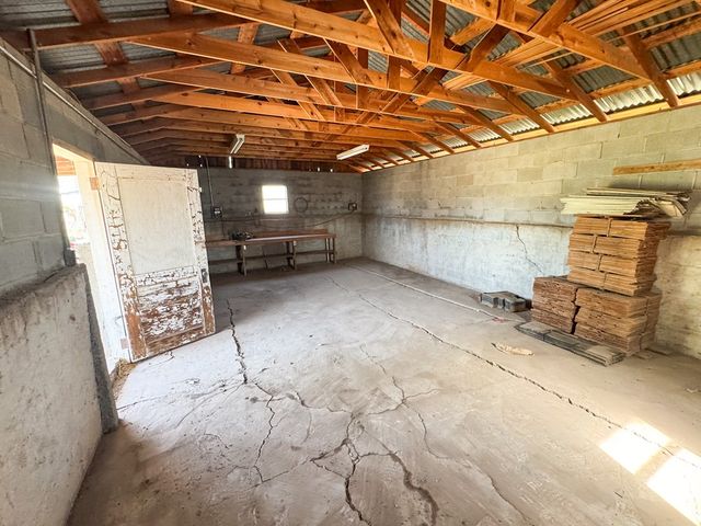 207 S 13th St, Alpine, TX 79830