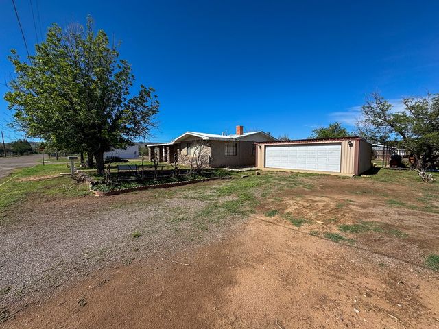 207 S 13th St, Alpine, TX 79830