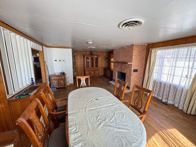 207 S 13th St, Alpine, TX 79830